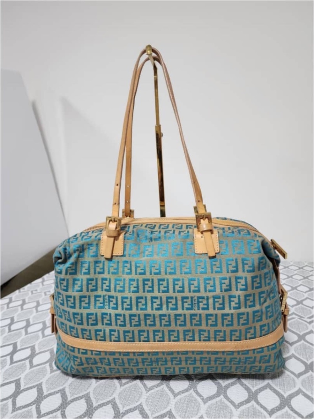 Authentic Fendi Vintage Zucchino Torquise/Beige Zip Tote